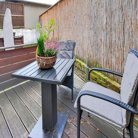 Modern Apartment In Wismar With Private Terrace Kültér fotó